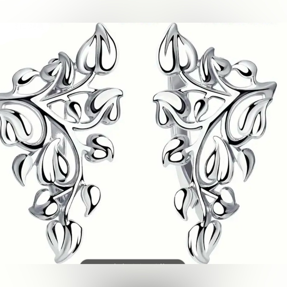 Elegant Silver Leaf Earrings